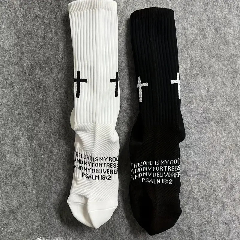 Cross Logo Anti-Slip Cushioned - Running Gear Logos ulasan dan harga